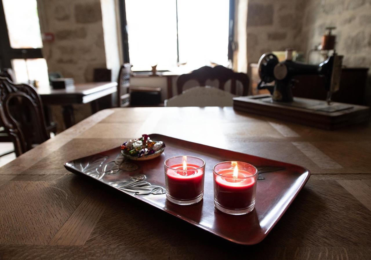 Pat A Touille Bed & Breakfast Treignac Exterior photo